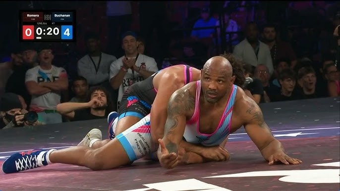 Cubano Yoel Romero no pudo con Buchanan